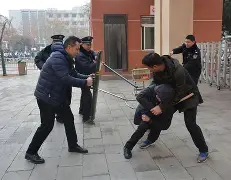 爱游戏入口-包含GEN血洗KarmineCorp，BDD关键制胜的词条