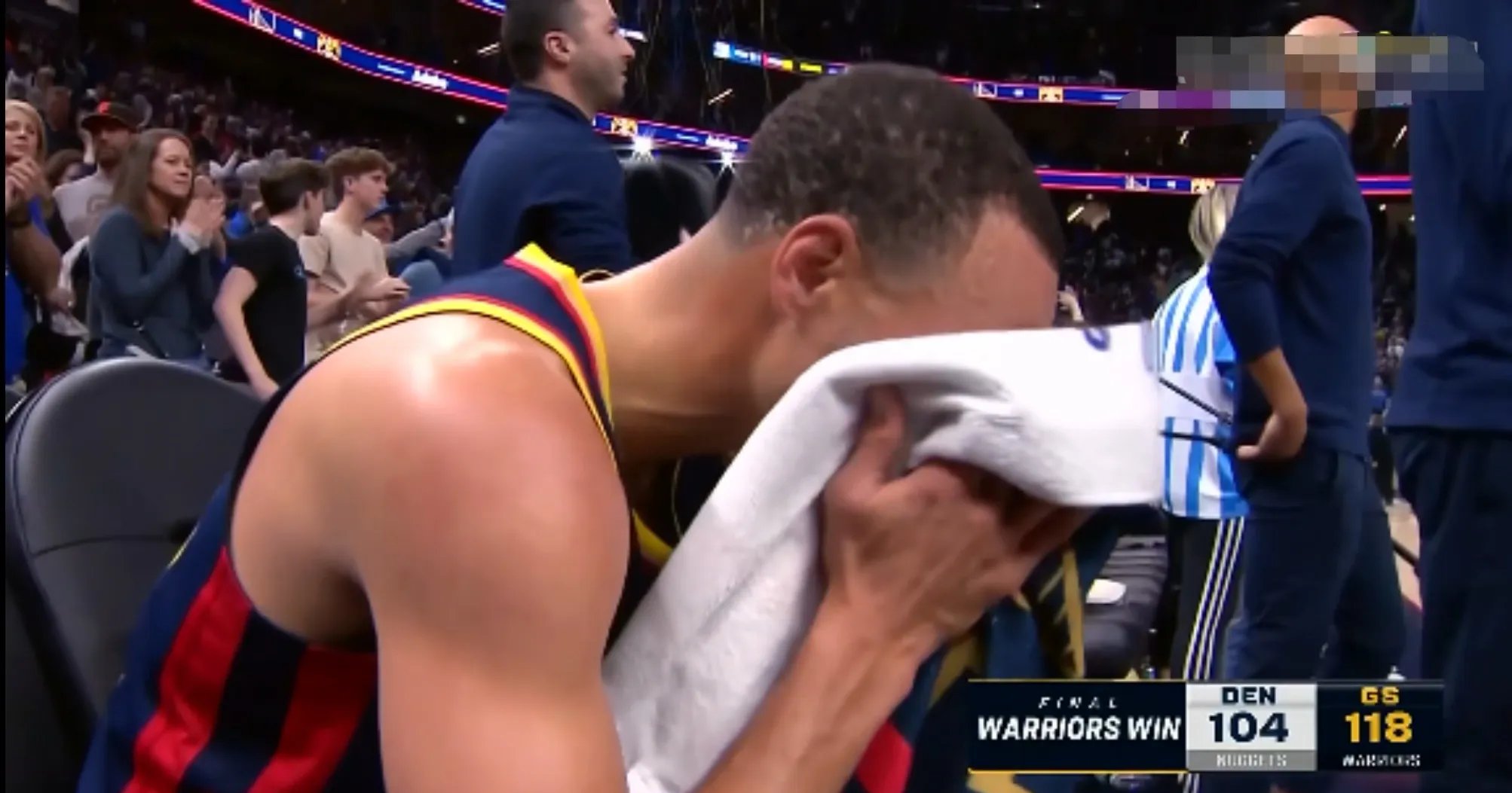 包含加拿大男篮碾压意大利男篮，库里送出助攻的词条