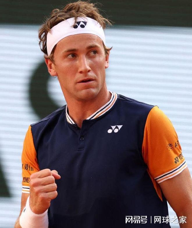 德国网球队险胜澳大利亚网球队，穆雷三分雨点燃全场