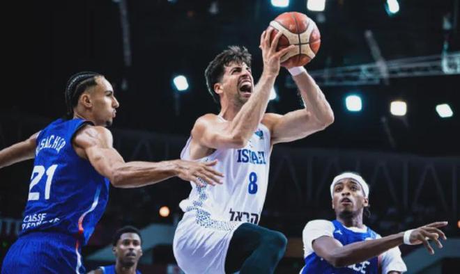 土耳其男篮爆冷菲律宾男篮，伦纳德打破历史纪录