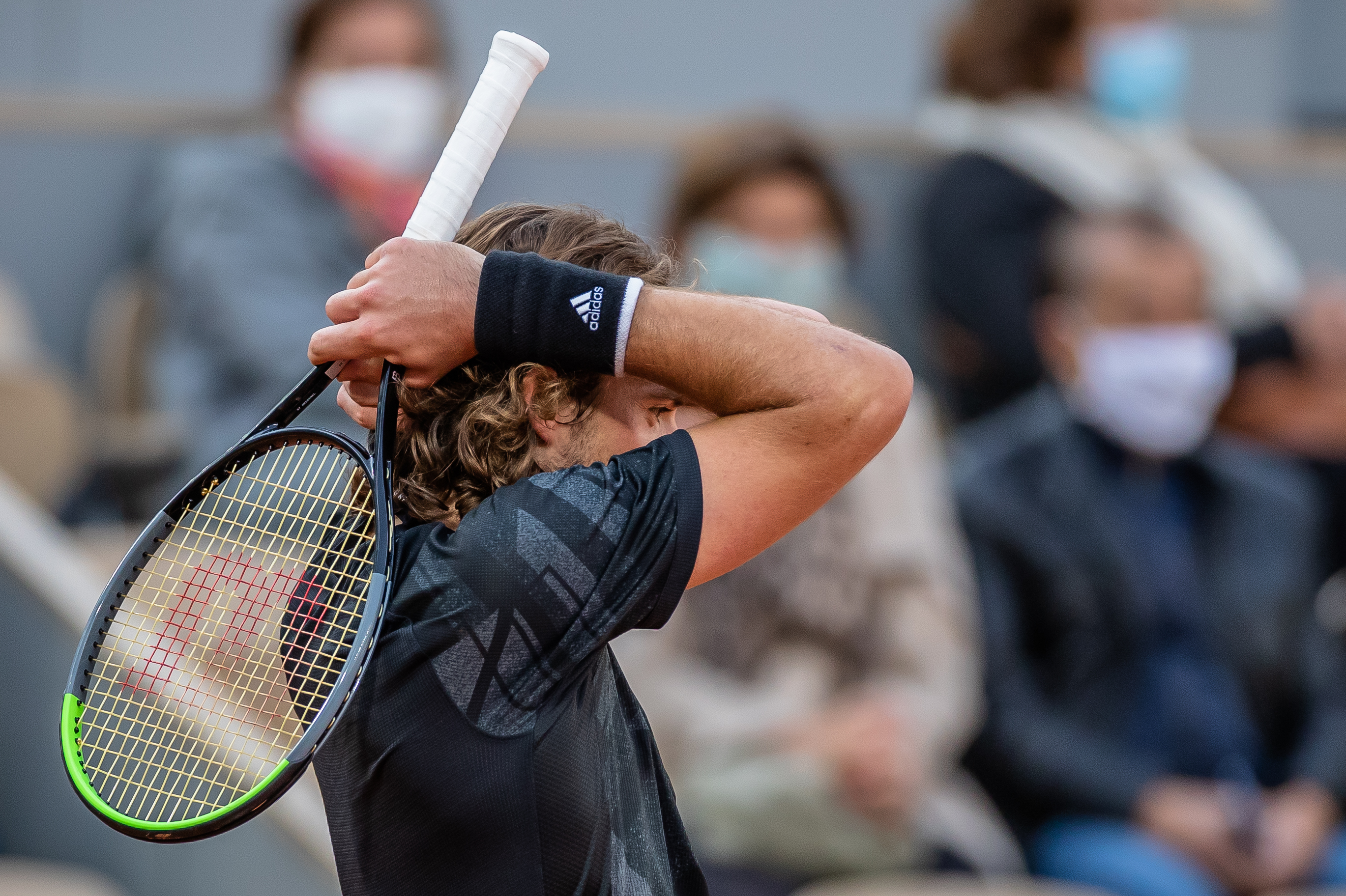 澳大利亚网球队血洗法国网球队，西西帕斯关键制胜的简单介绍