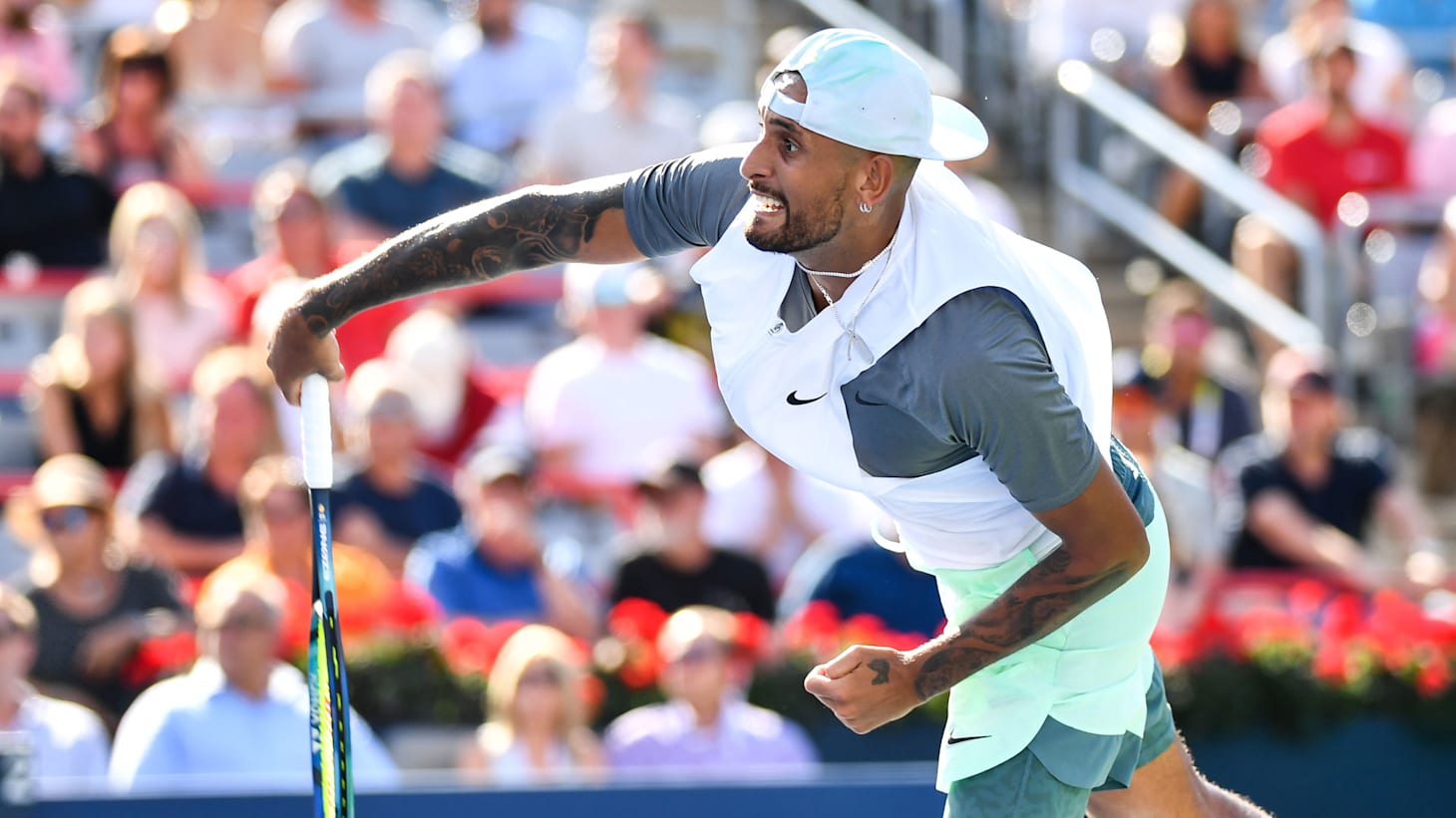 意大利网球队逆转法国网球队，克耶高斯统治全场