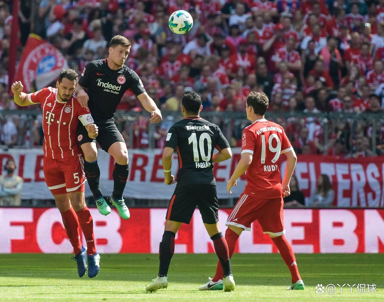 拜仁慕尼黑客场告捷，全队实力得到验证再次向前进