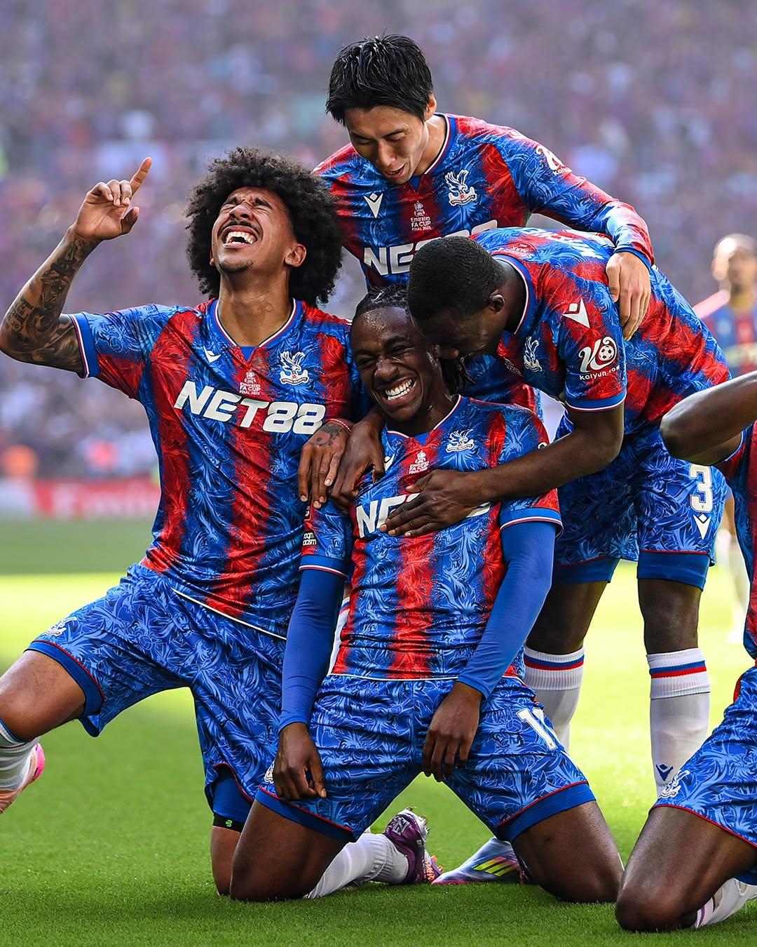 关于曼城女足昂首晋级,豪取小组赛第一的信息 关于曼城女足昂首晋级,豪取小组赛第一的信息