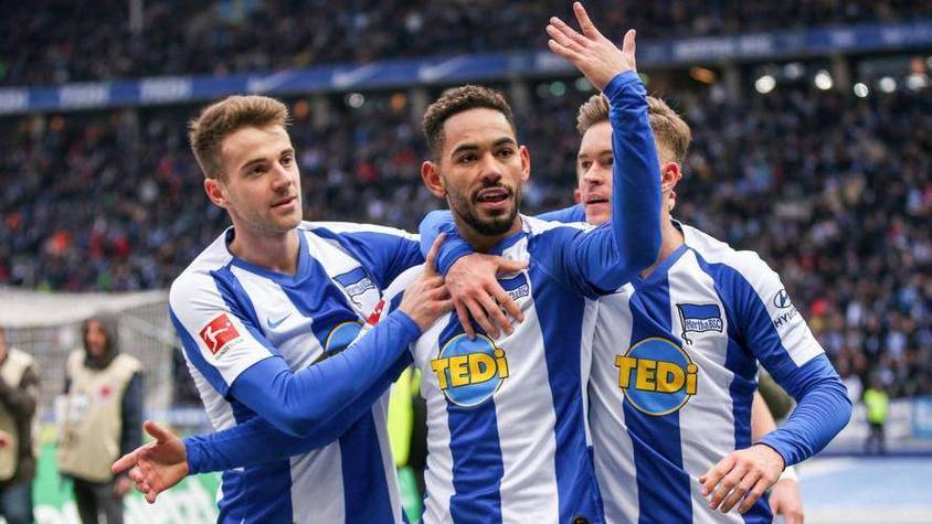 芬兰队客场1-0险胜保加利亚队的简单介绍 芬兰队客场1-0险胜保加利亚队的简单介绍