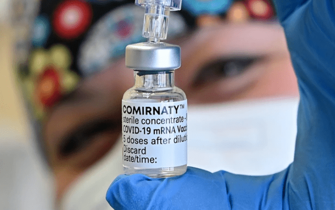 波兰足球因疫情暂停，赛事推迟又推迟的简单介绍