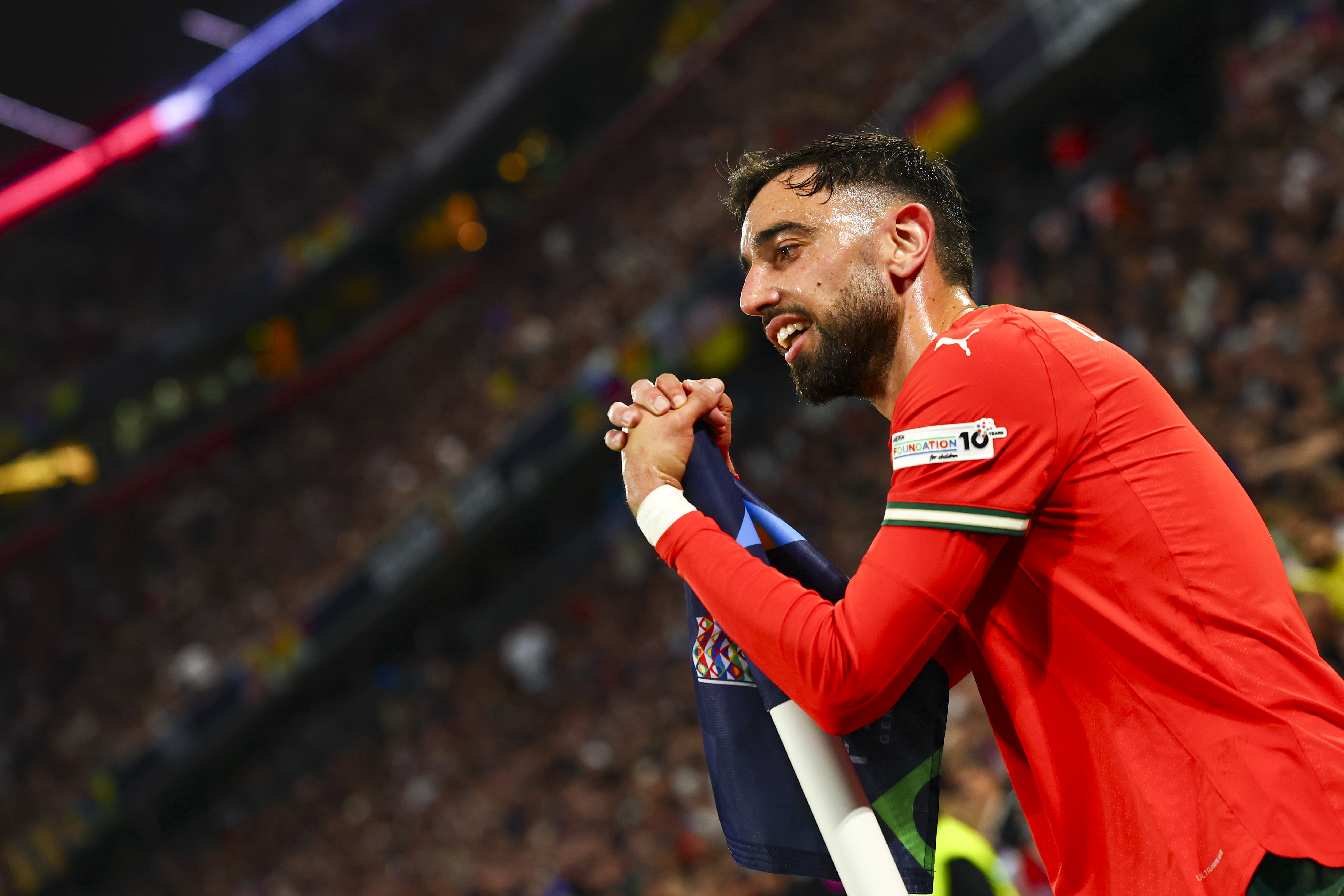 包含葡萄牙客场击败瑞典,提升晋级希望的词条 包含葡萄牙客场击败瑞典,提升晋级希望的词条