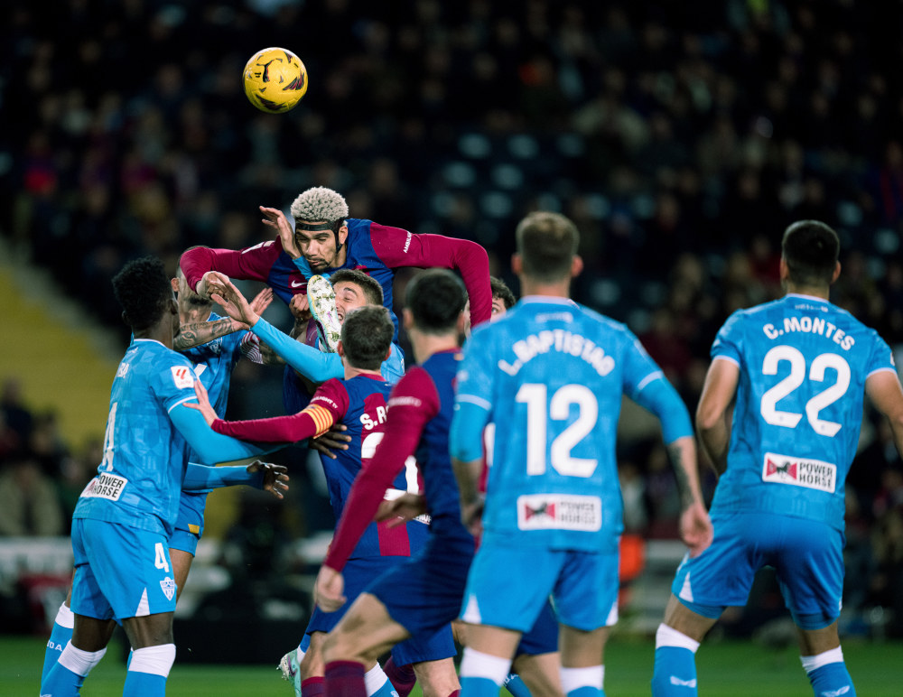 关于巴萨球迷的热情让城市充满了足球氛围的信息 关于巴萨球迷的热情让城市充满了足球氛围的信息