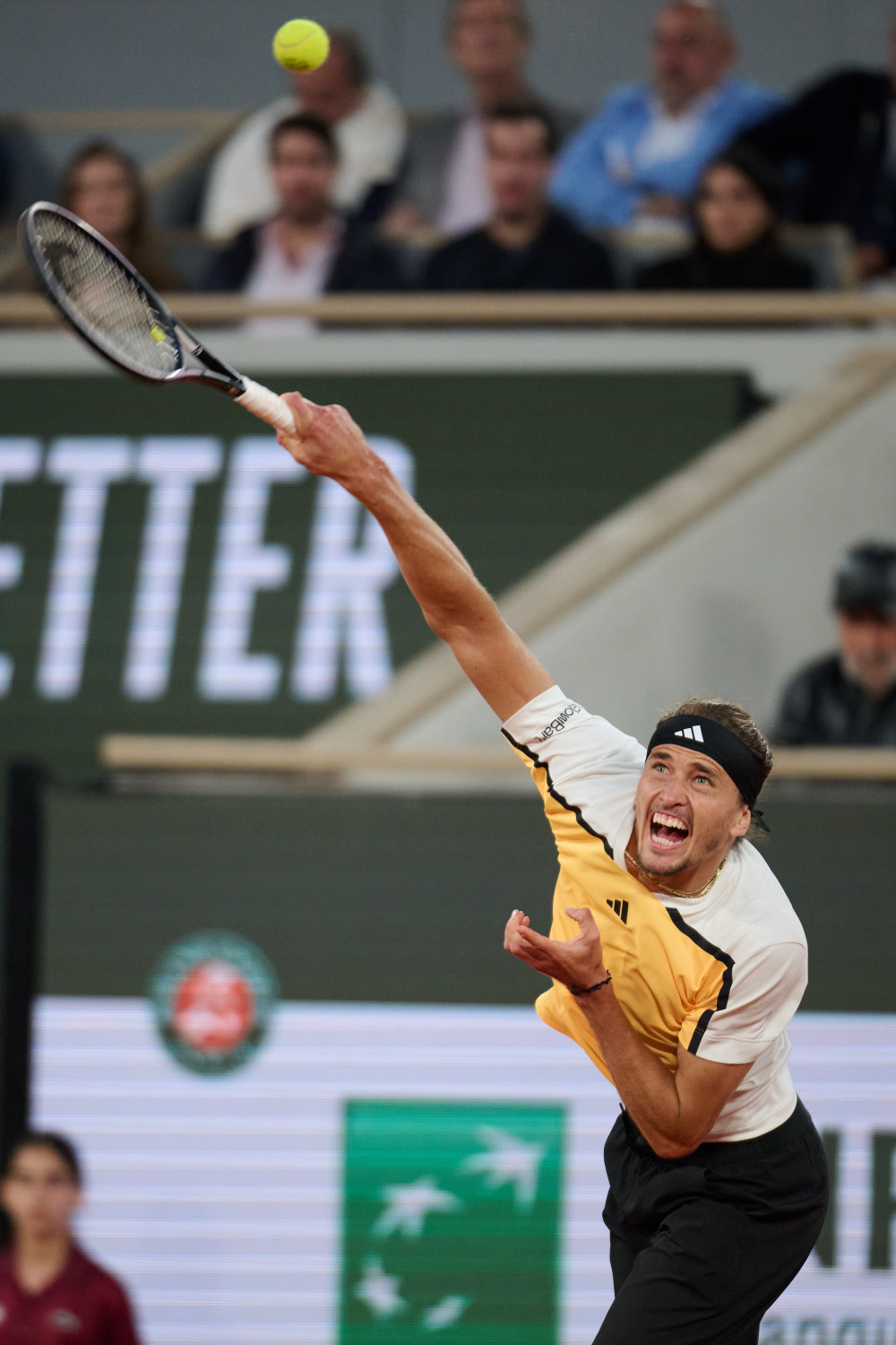 日本网球队翻盘世界网球队,兹维列夫高光表现的简单介绍 日本网球队翻盘世界网球队,兹维列夫高光表现的简单介绍