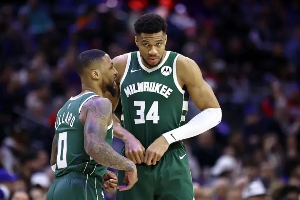 关于青岛队轻取雄鹿,字母哥关键制胜的信息 关于青岛队轻取雄鹿,字母哥关键制胜的信息