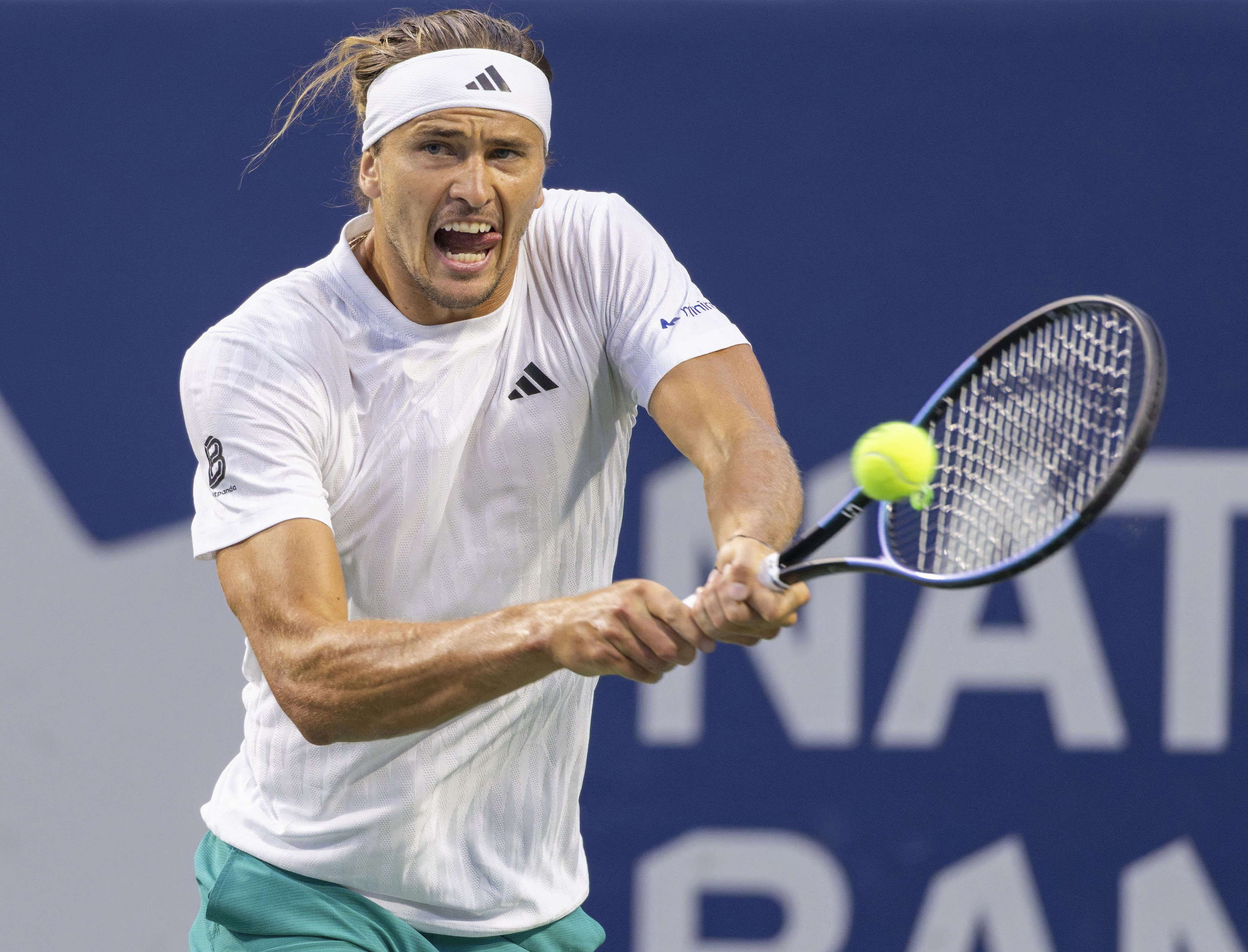 法网绝杀ATP总决赛,兹维列夫刷新纪录的简单介绍 法网绝杀ATP总决赛,兹维列夫刷新纪录的简单介绍