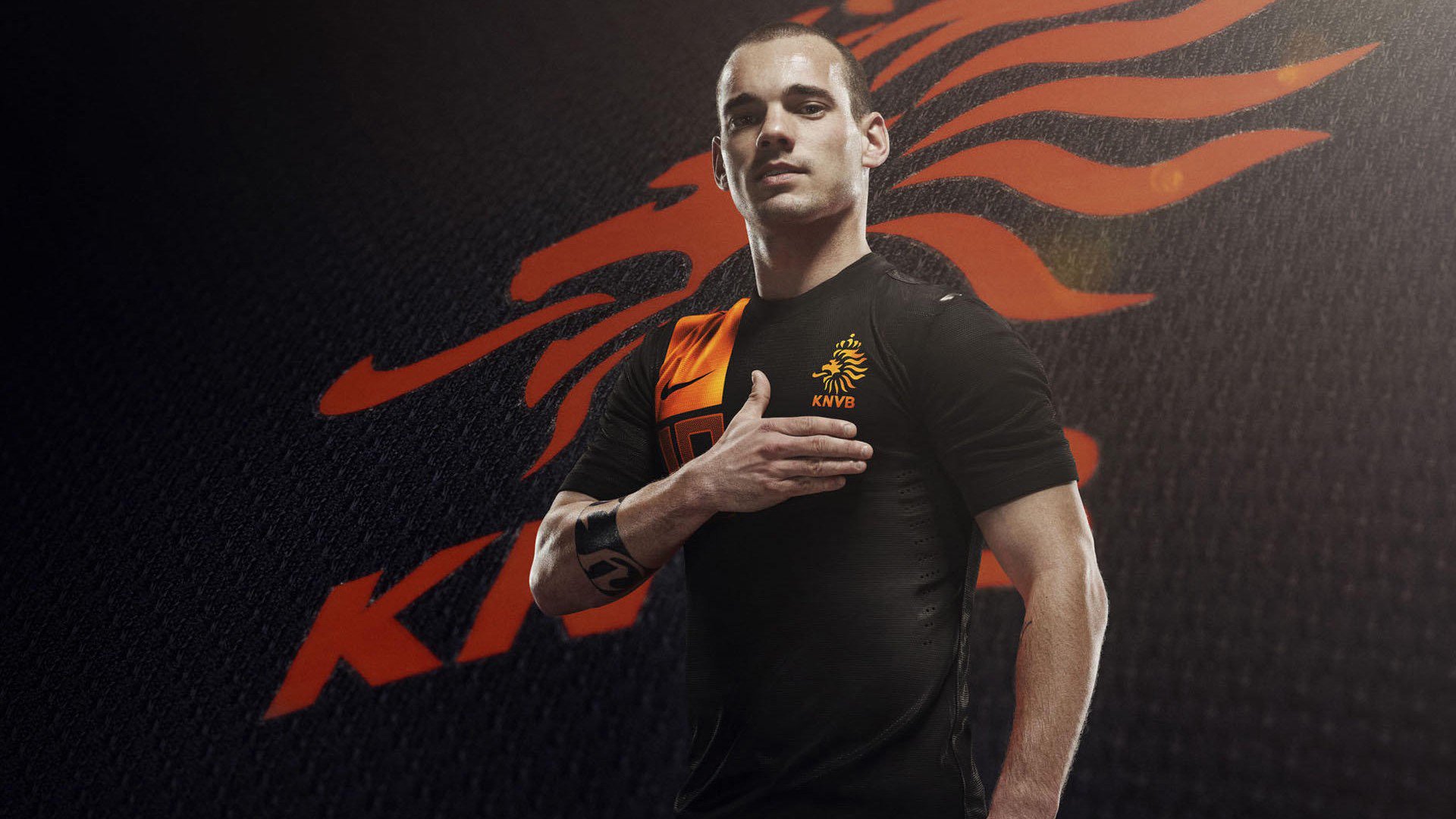 希腊鏖战巴黎，C罗状态火热，一场跨越时空的足球史诗